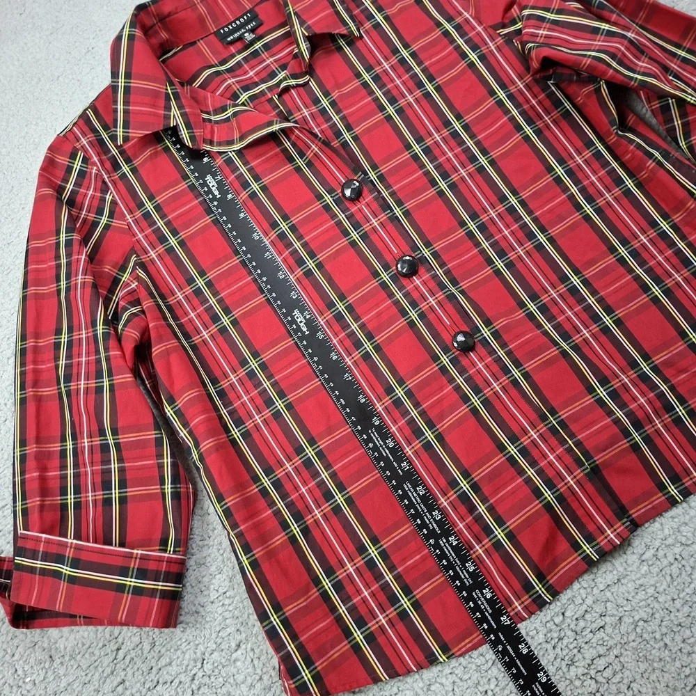 Foxcroft 18 Shaped Fit Tartan Plaid Three Button Flip Cuff top Wrinkle Free